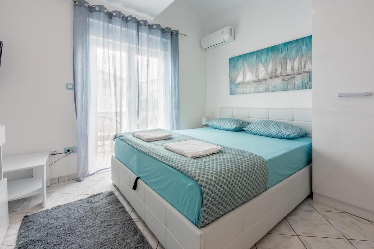 Apartmani Tena Selce Exterior photo