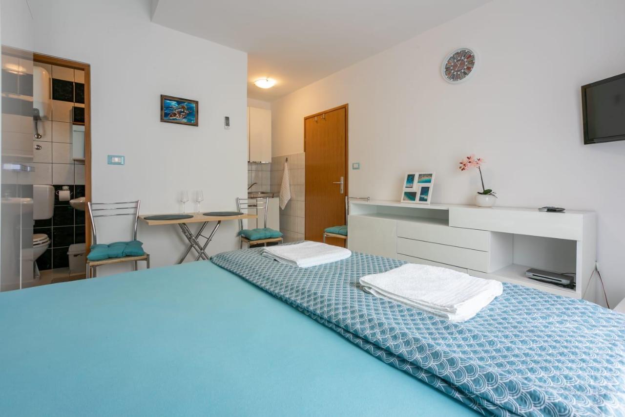 Apartmani Tena Selce Exterior photo