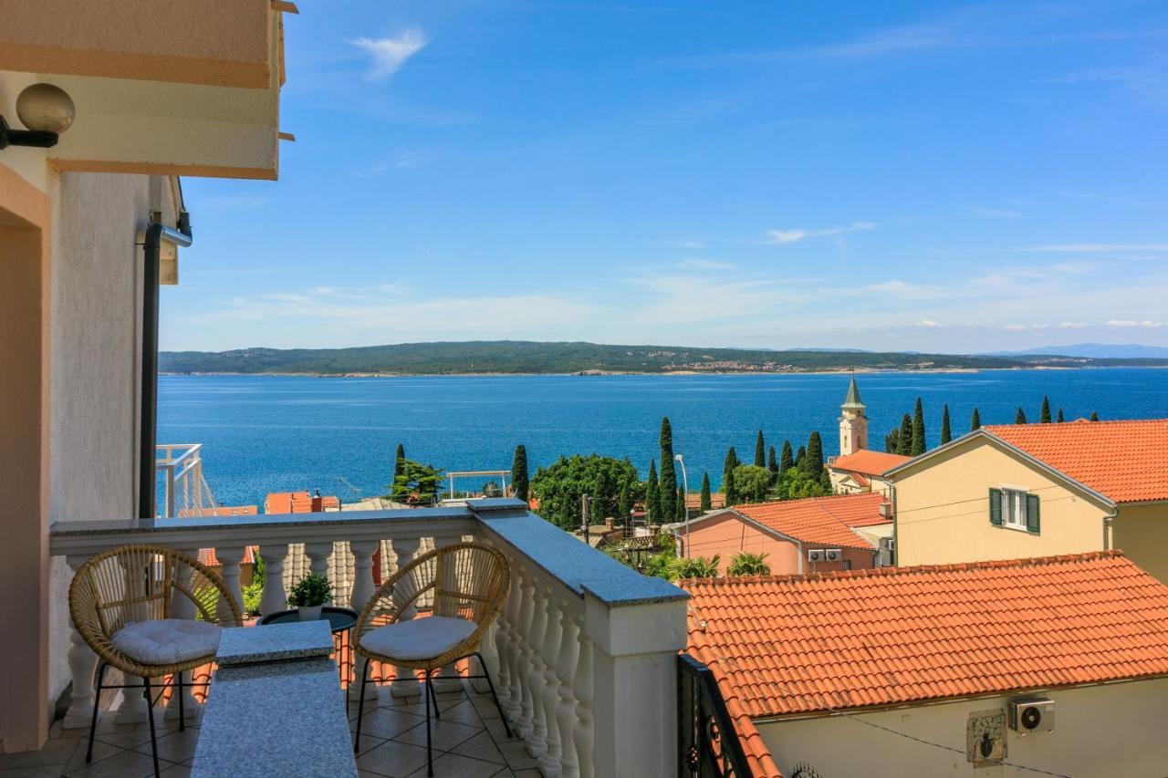 Apartmani Tena Selce Exterior photo